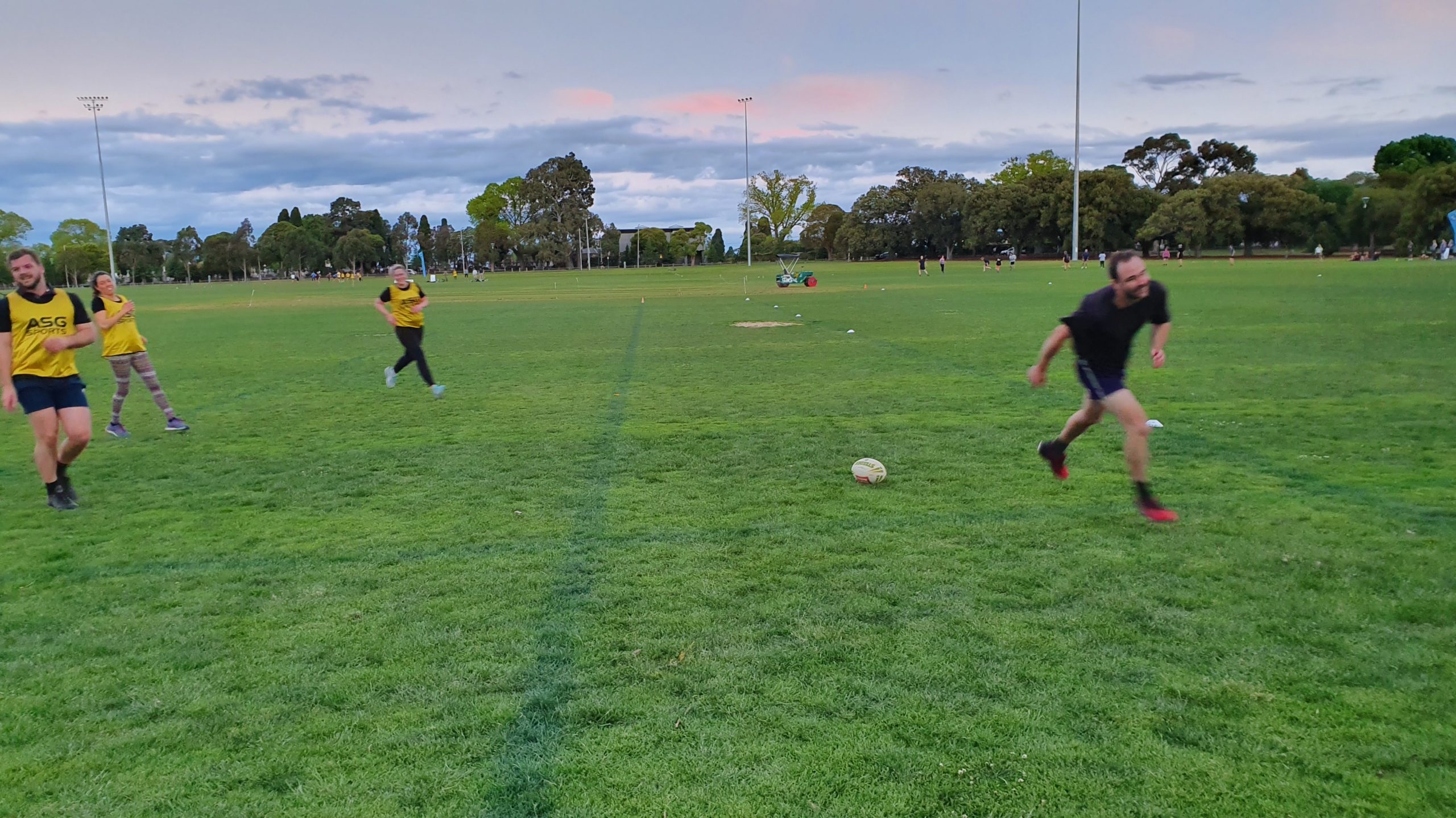 Man scoring try