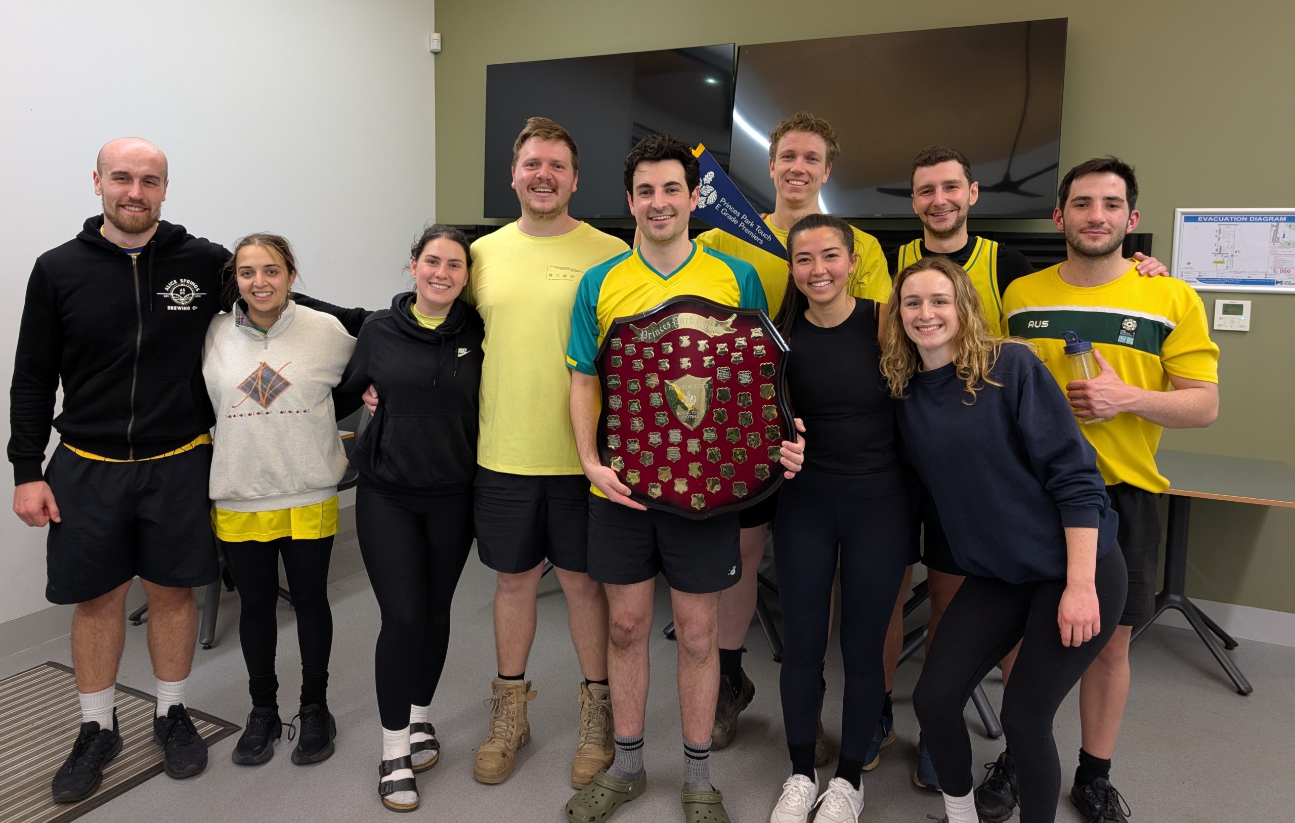 Look don’t touch - E grade premiers