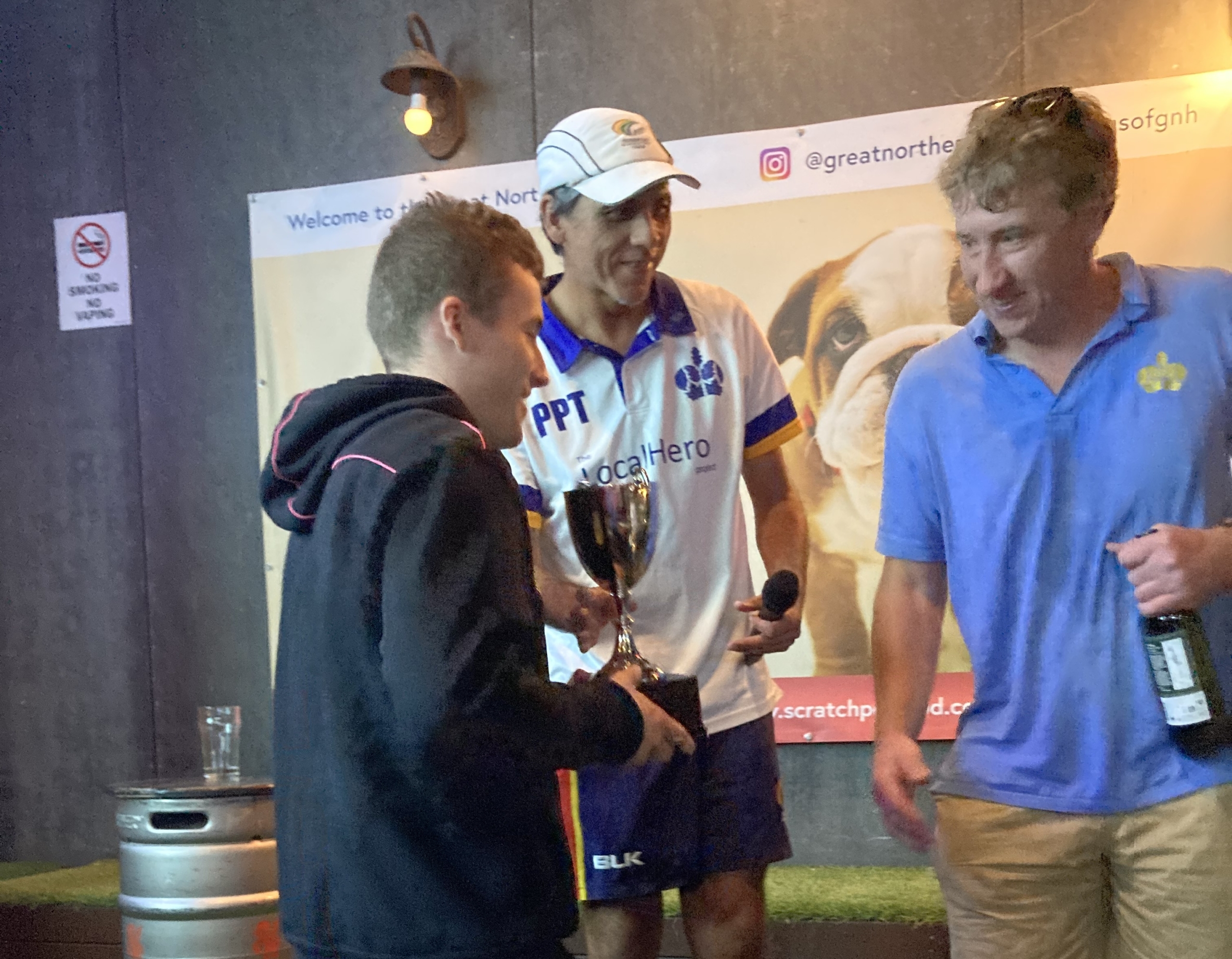 Zan receiving trophy