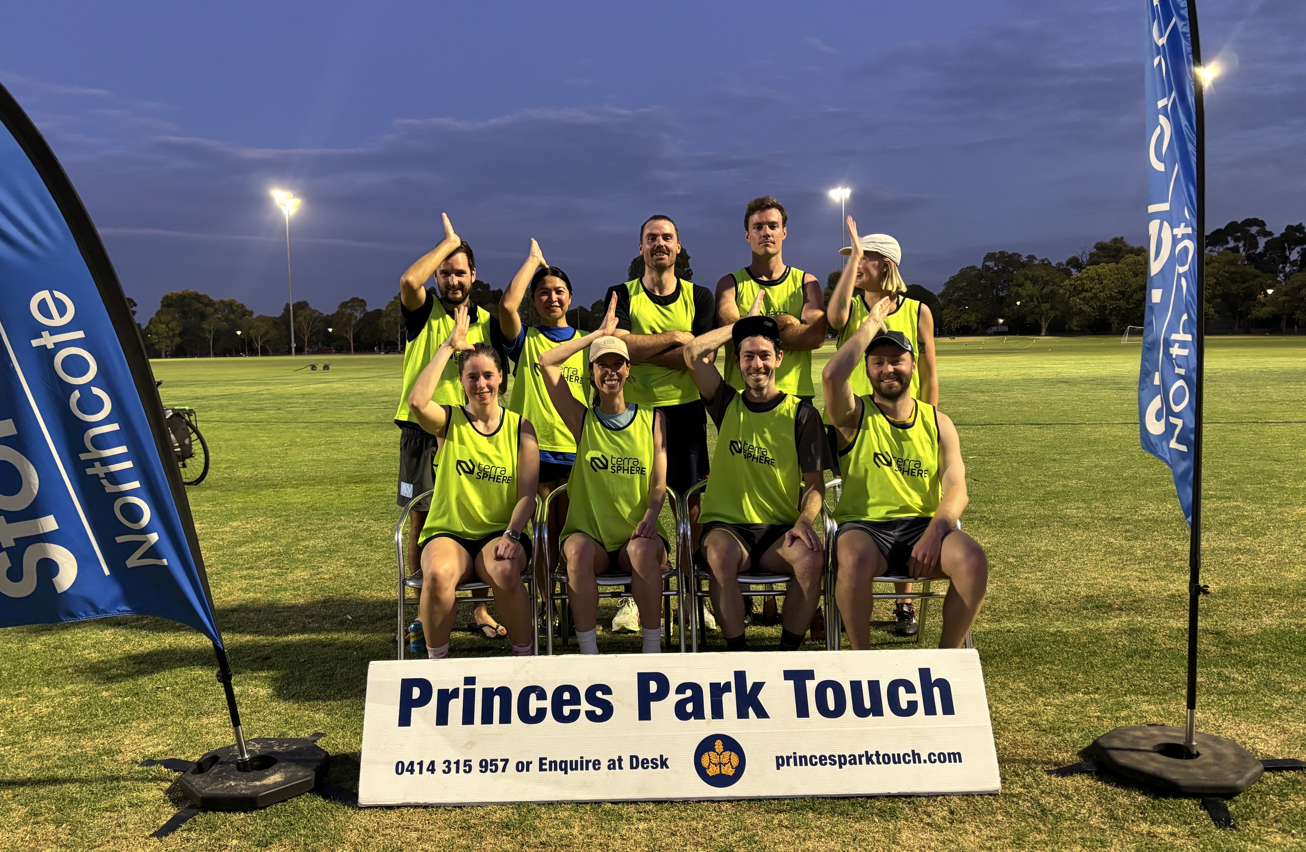 Darwin Dolphins - silly